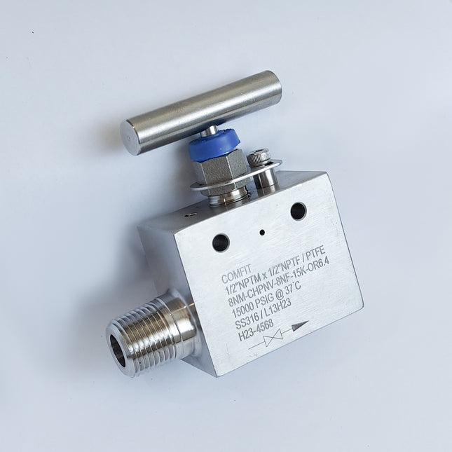 Válvula de aguja para instrumentación con conexión roscada macho  x hembra Comfit, 15000 PSI NPT, 316SS